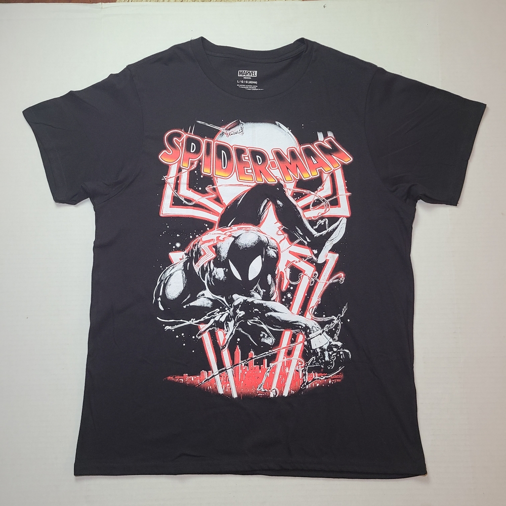 Spiderman Men's Graphic Crew Neck T-Shirt Size L Black Suit Swing Marvel Comicon